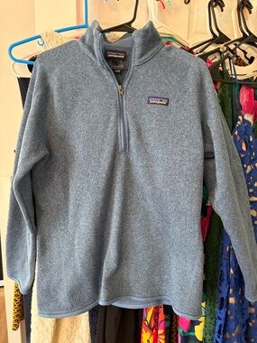 Patagonia Women’s Heathered Blue Quarter-Zip Fleece Pullover